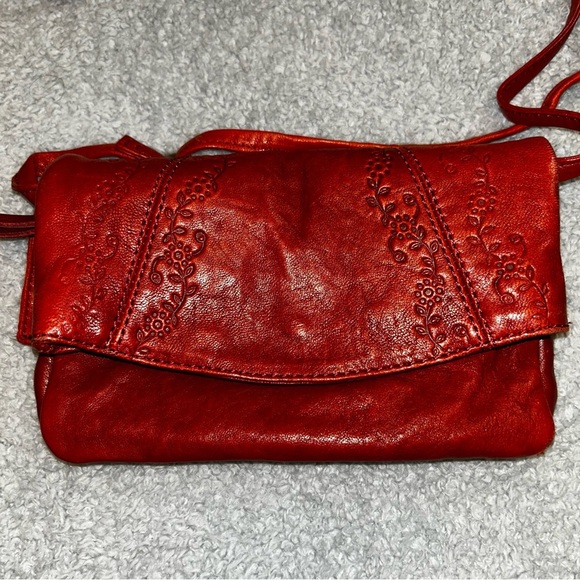 HOBO Vibrant Red Leather Crossbody Bag - Picture 1 of 10